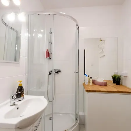 404 Zamiany Ursynow Rum i privatbostad *