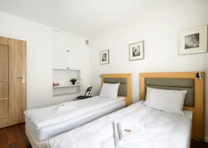 404 Zamiany Ursynow Homestay *